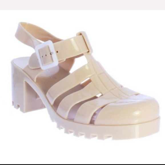NWT ☆ Caged Gladiator Jelly Shoes in Beige - Picture 3 of 5